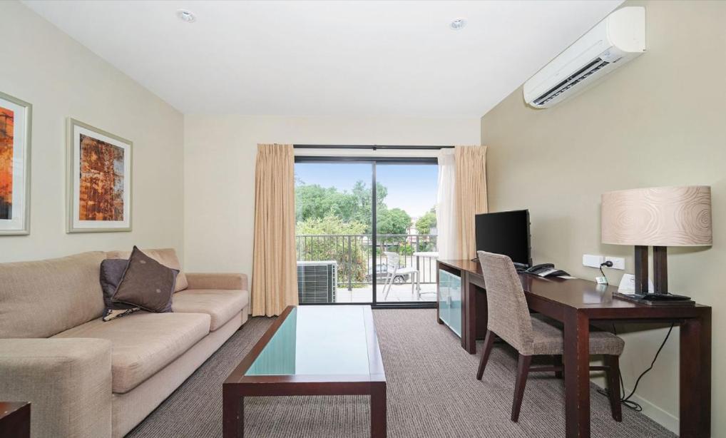 เควสต์ เมตแลนด์ Aparthotel ภายนอก รูปภาพ