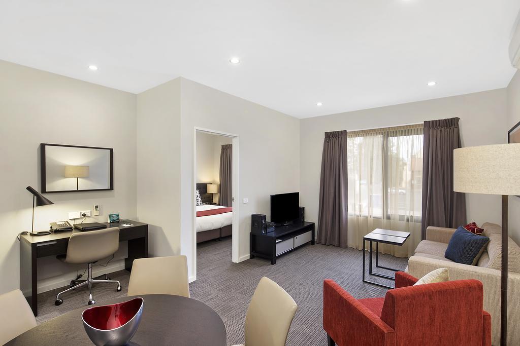 เควสต์ เมตแลนด์ Aparthotel ภายนอก รูปภาพ