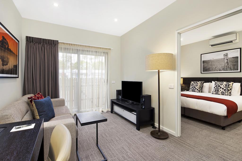 เควสต์ เมตแลนด์ Aparthotel ภายนอก รูปภาพ